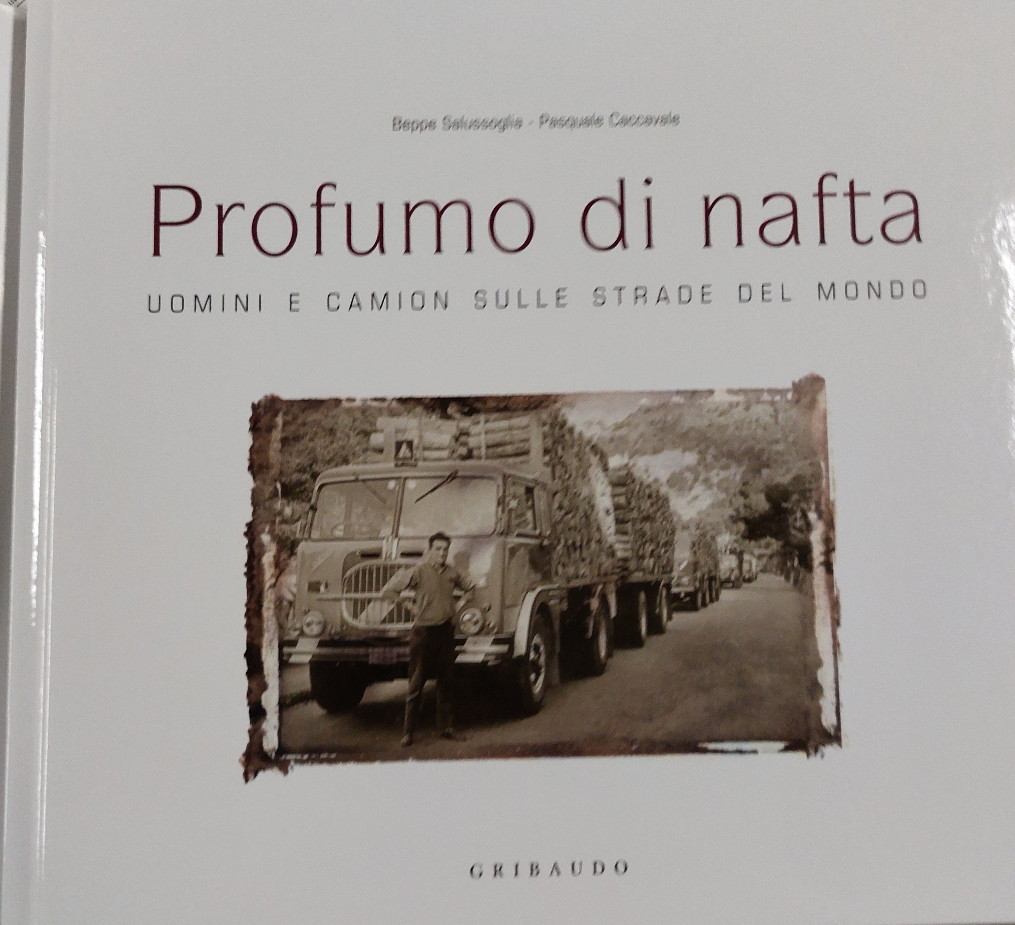 PROFUMO DI NAFTA  (italiaans boek)