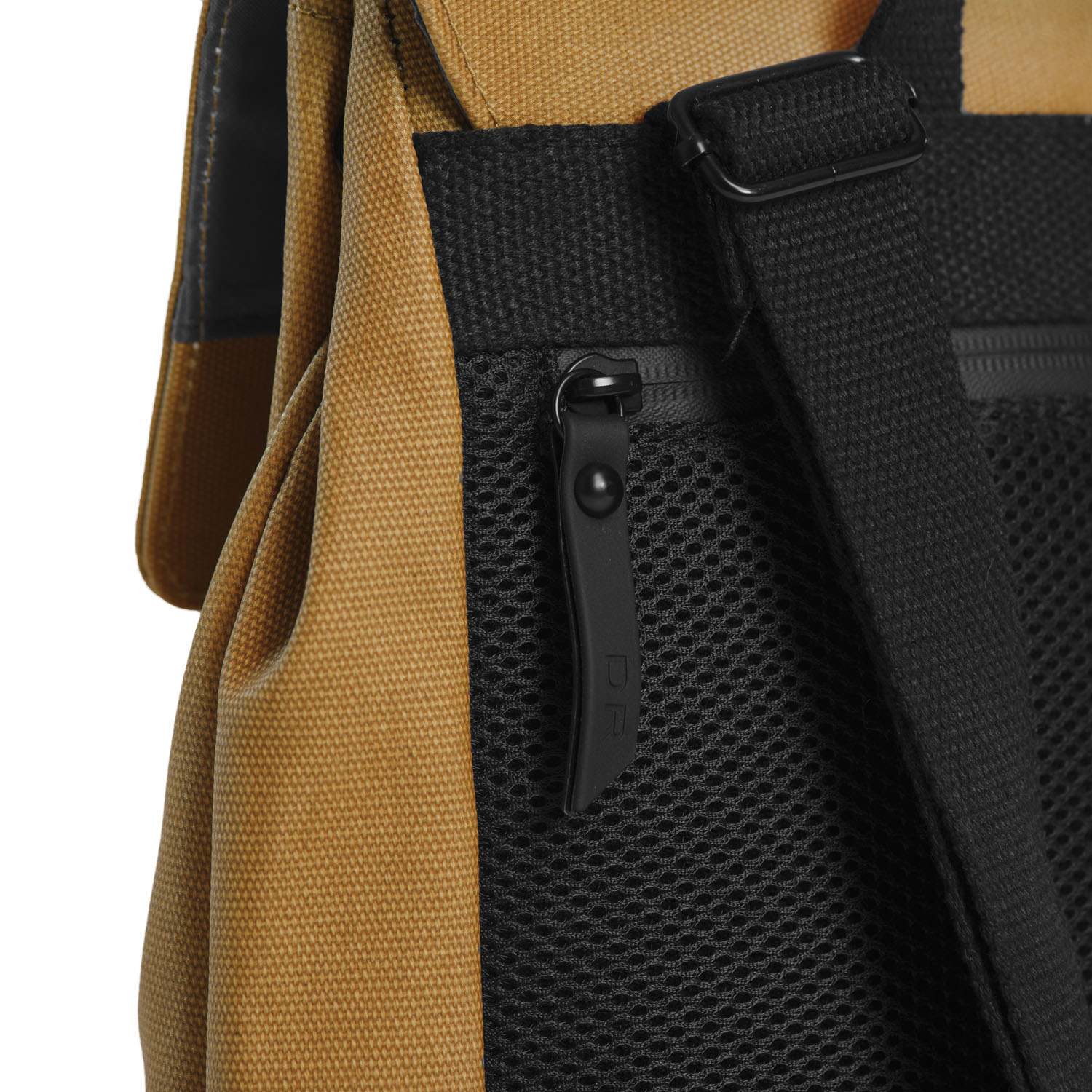 Daniel Ray Rugtas Kanratha khaki