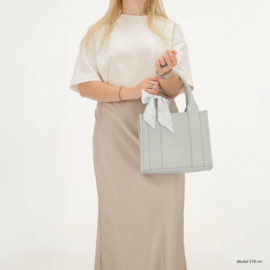 Charm London bond handtas natuur licht blauw