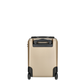 Enrico Benetti Edmonton champagne