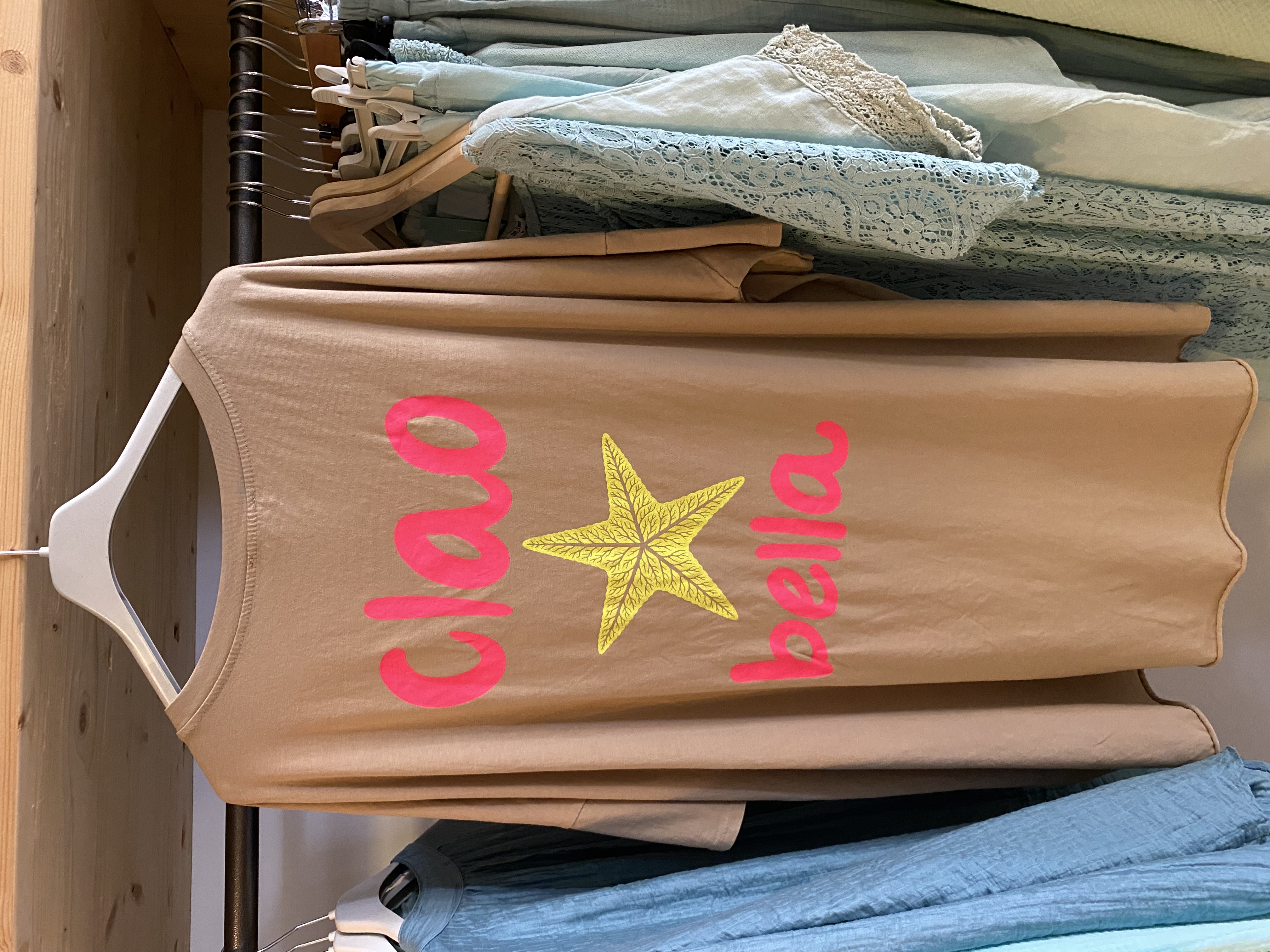 Shirt neon