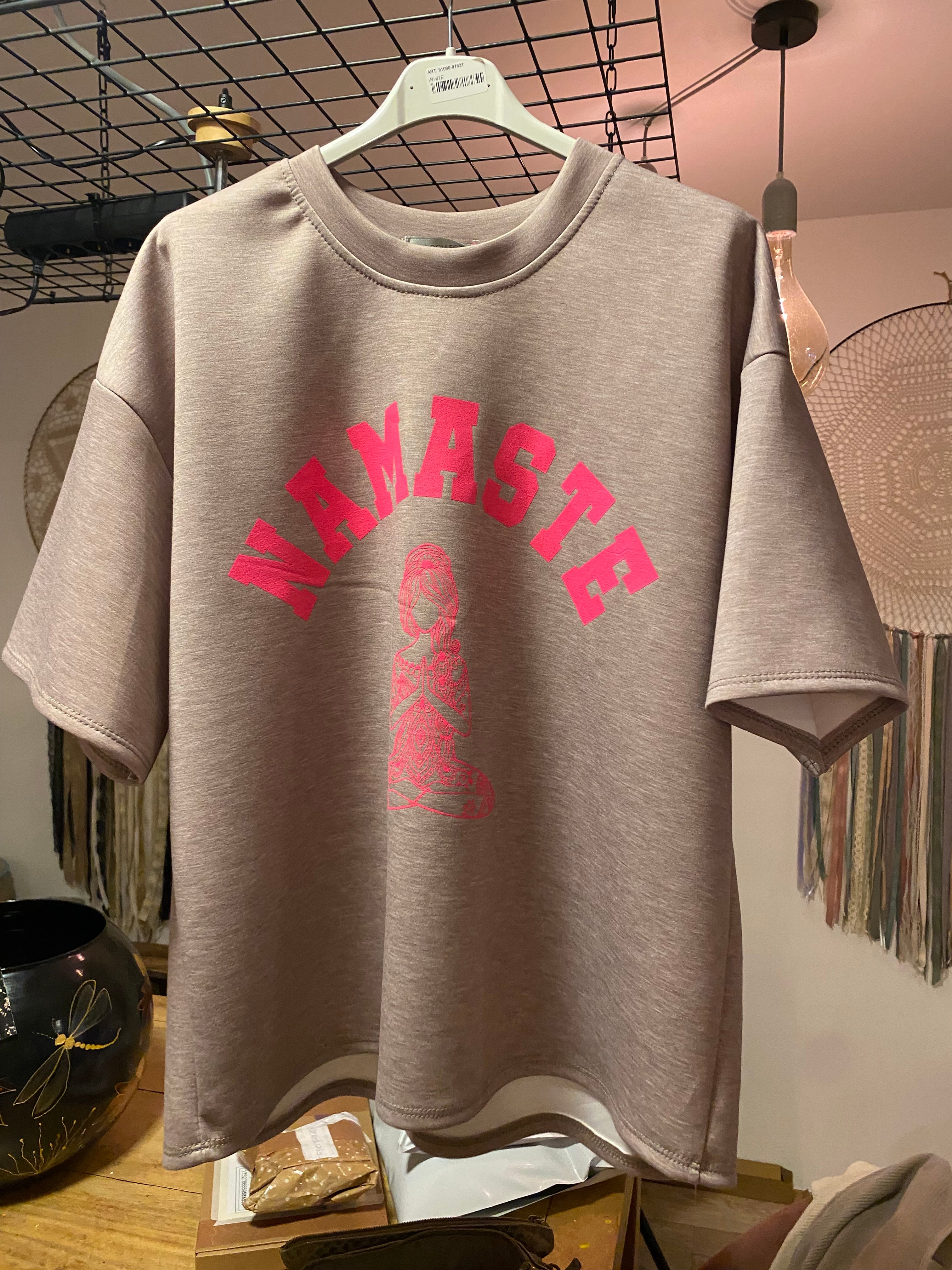 Namaste shirt 🧘🏼‍♀️