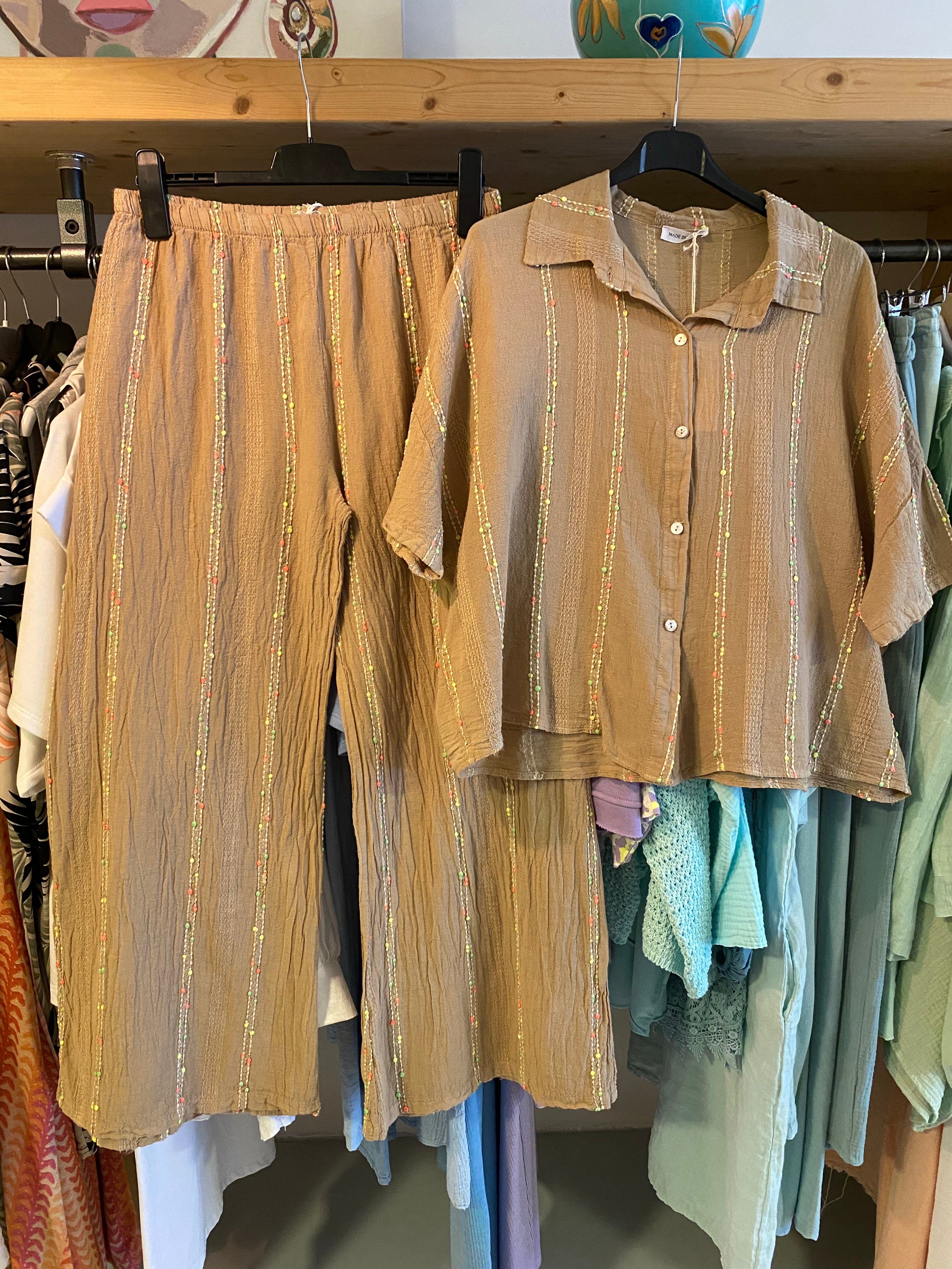 Set broek en blouse beige