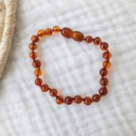 Barnsteen kinder armbandje 16 cm | cognac