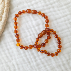 Barnsteen kinder armbandje 16 cm | cognac