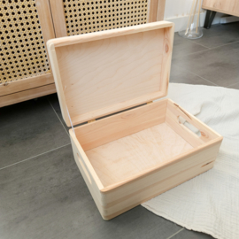 Houten memorybox M | naam en geboortebloem