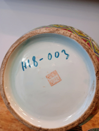 Chinese bowl with lid