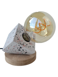 Lamp Hoekaf (Terrazzo + houten onderstuk)