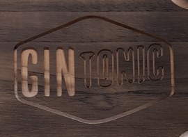 Gepersonaliseerde Teak-plank Gin Bar + Tonic-aftrekker