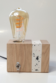Massief Eik met strook terrazzo