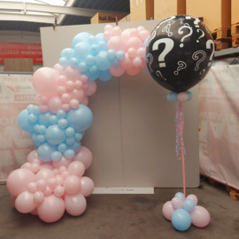 Gender reveal ballon