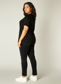 Shirt - Alba - Black (Base Level Curvy)