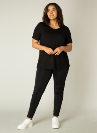 Shirt - Alba - Black (Base Level Curvy)