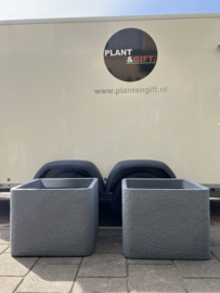 Plantenbak grijs steendesign 60x60x47 per stuk