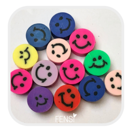 Polymeer kralen - smileys - mix - 13 stuks