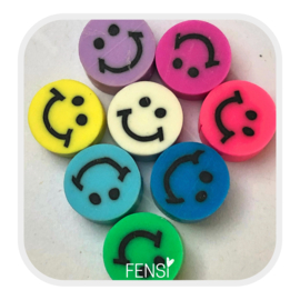 Polymeer kralen - smileys - mix - 8 stuks