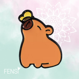 Emaille pins - capybara  met vlinder - per stuk