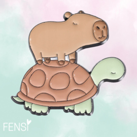 Emaille pins - capybara op schildpad - per stuk