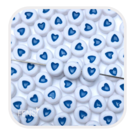 Acryl kralen met blauw hart - 10 stuks