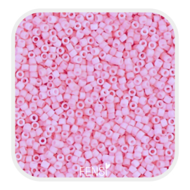 Delica 10/0 - Opaque Matte candy pink - 10 gram