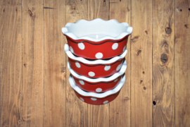 Kleine taartvorm rood met witte stippen van Isabelle Rose