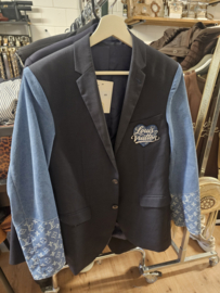 Upcycling Revolution Blazer Designer LV