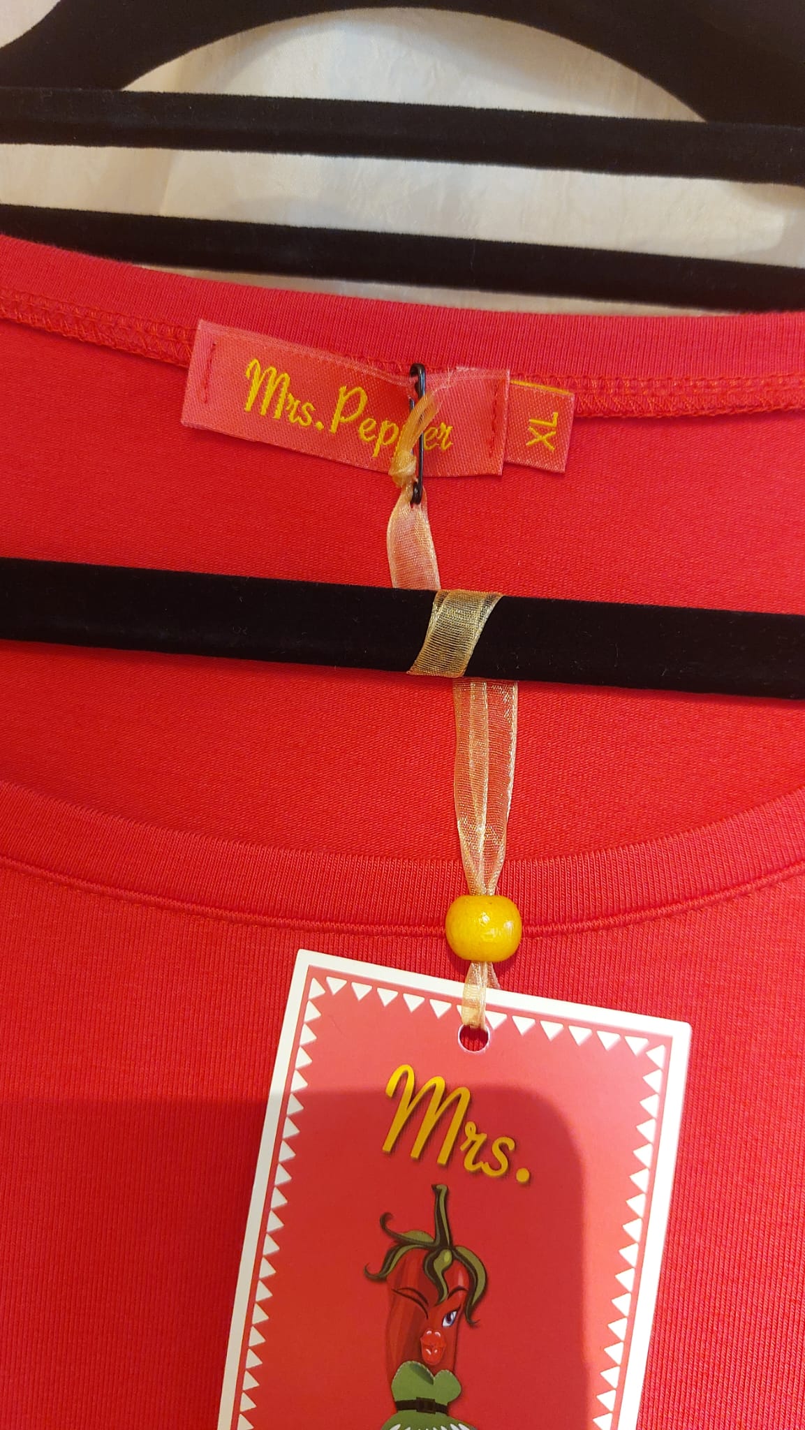 LOVE shirt - Mrs Pepper - OUTLET