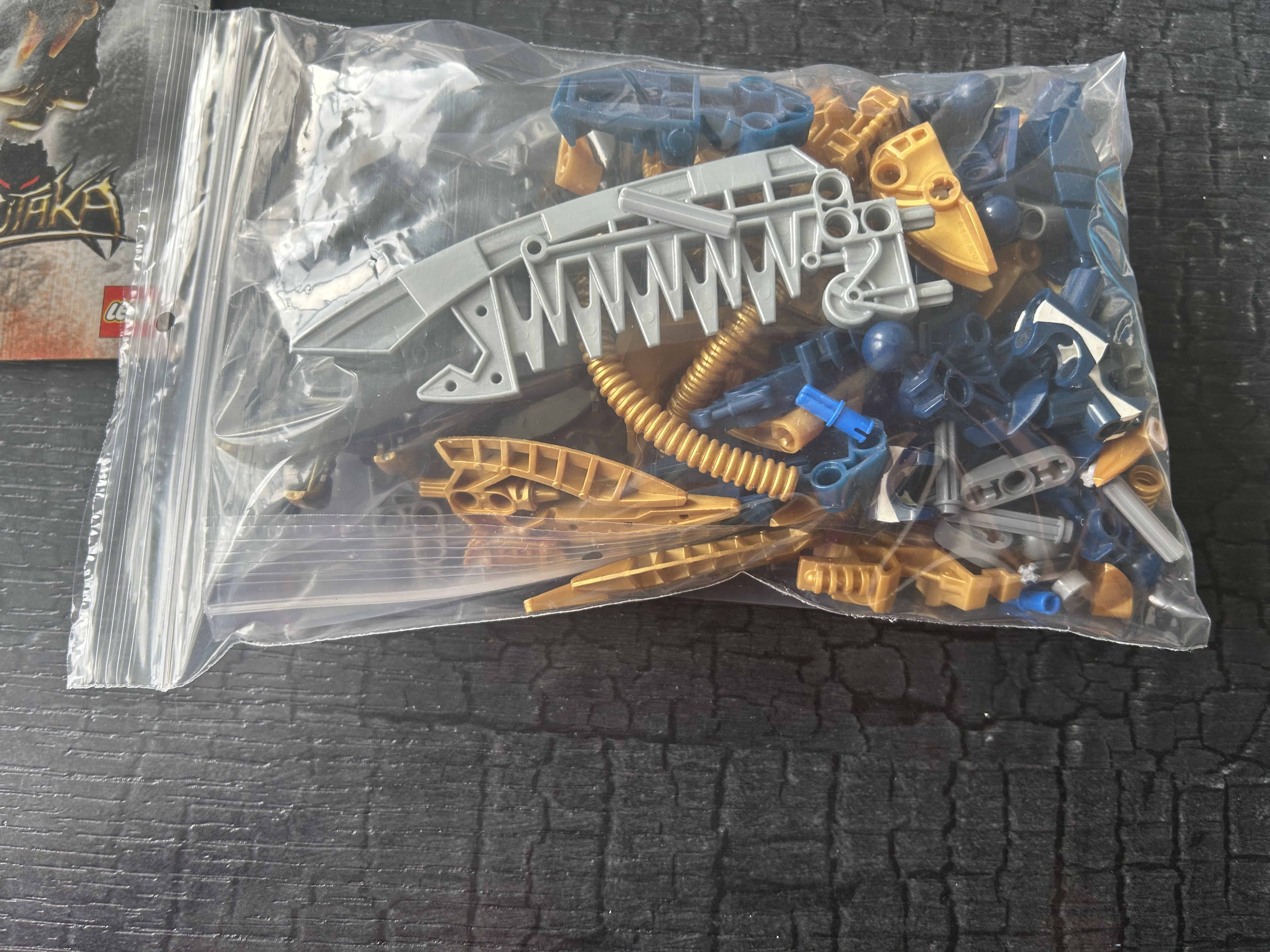 8734 Bionicle Brutaka
