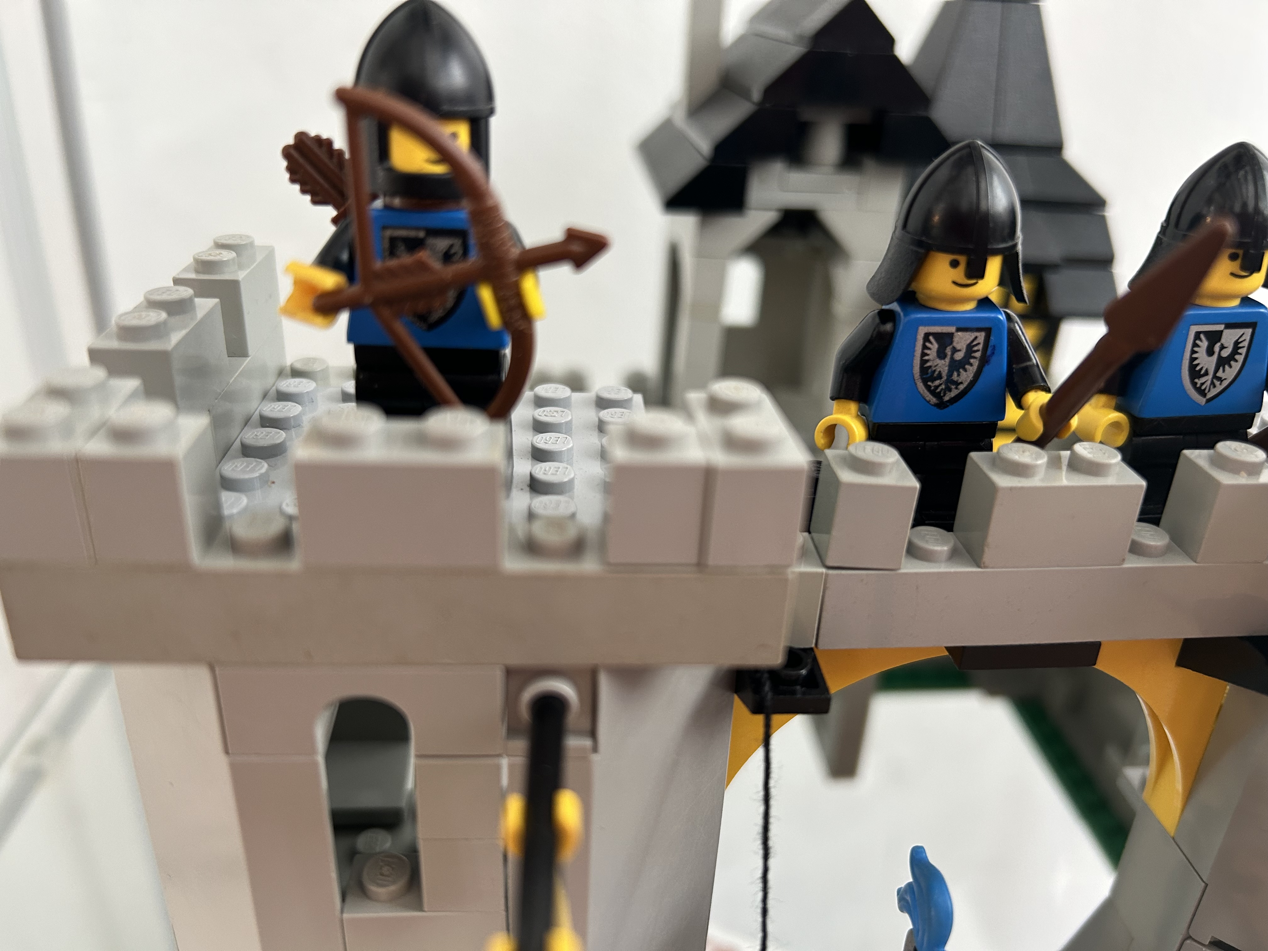 6074 Black Falcon’s Fortress