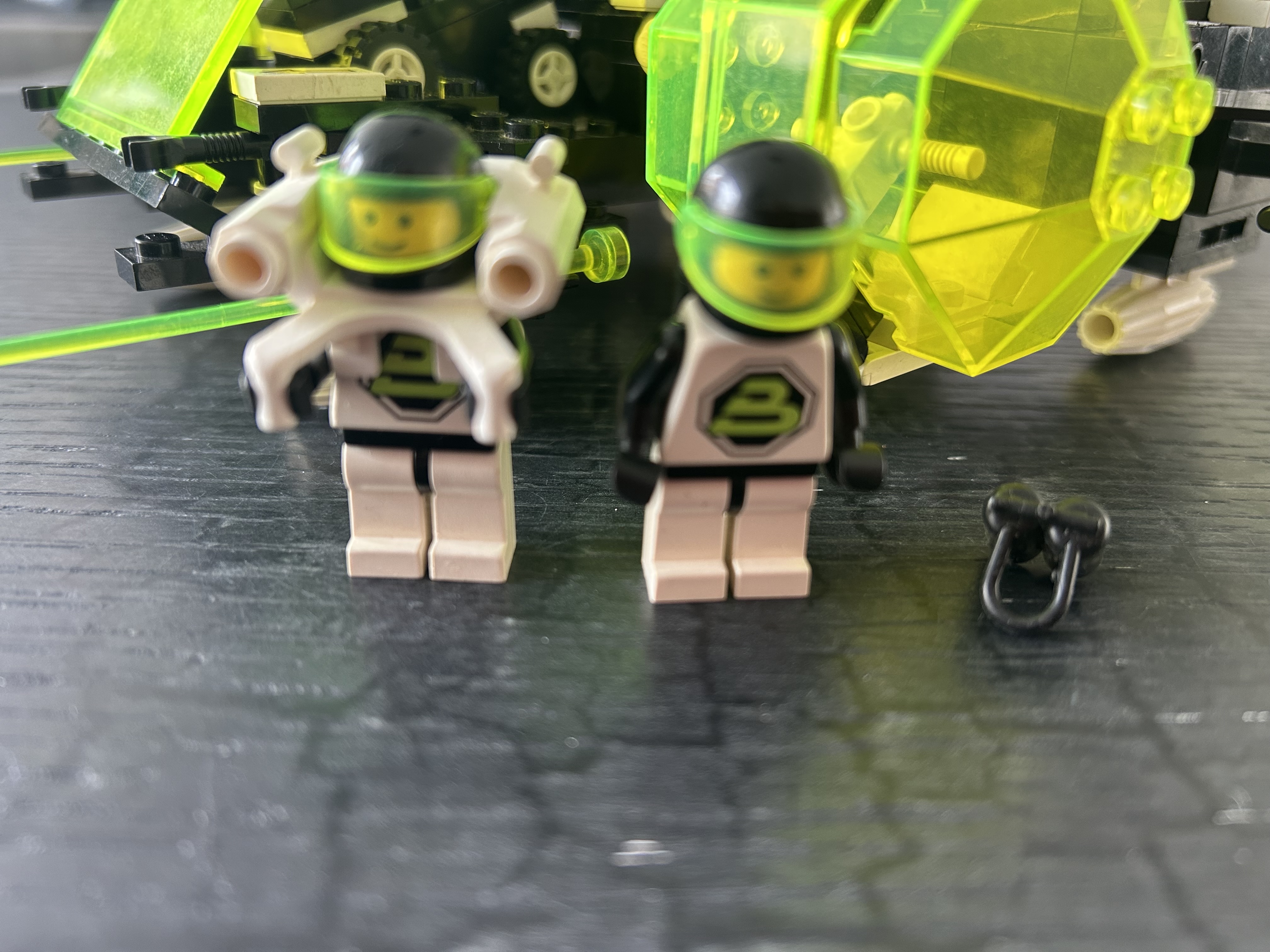 6981 Blacktron II Aerial Intruder