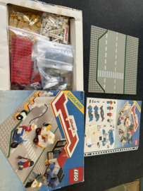 Lego 6371 Service station