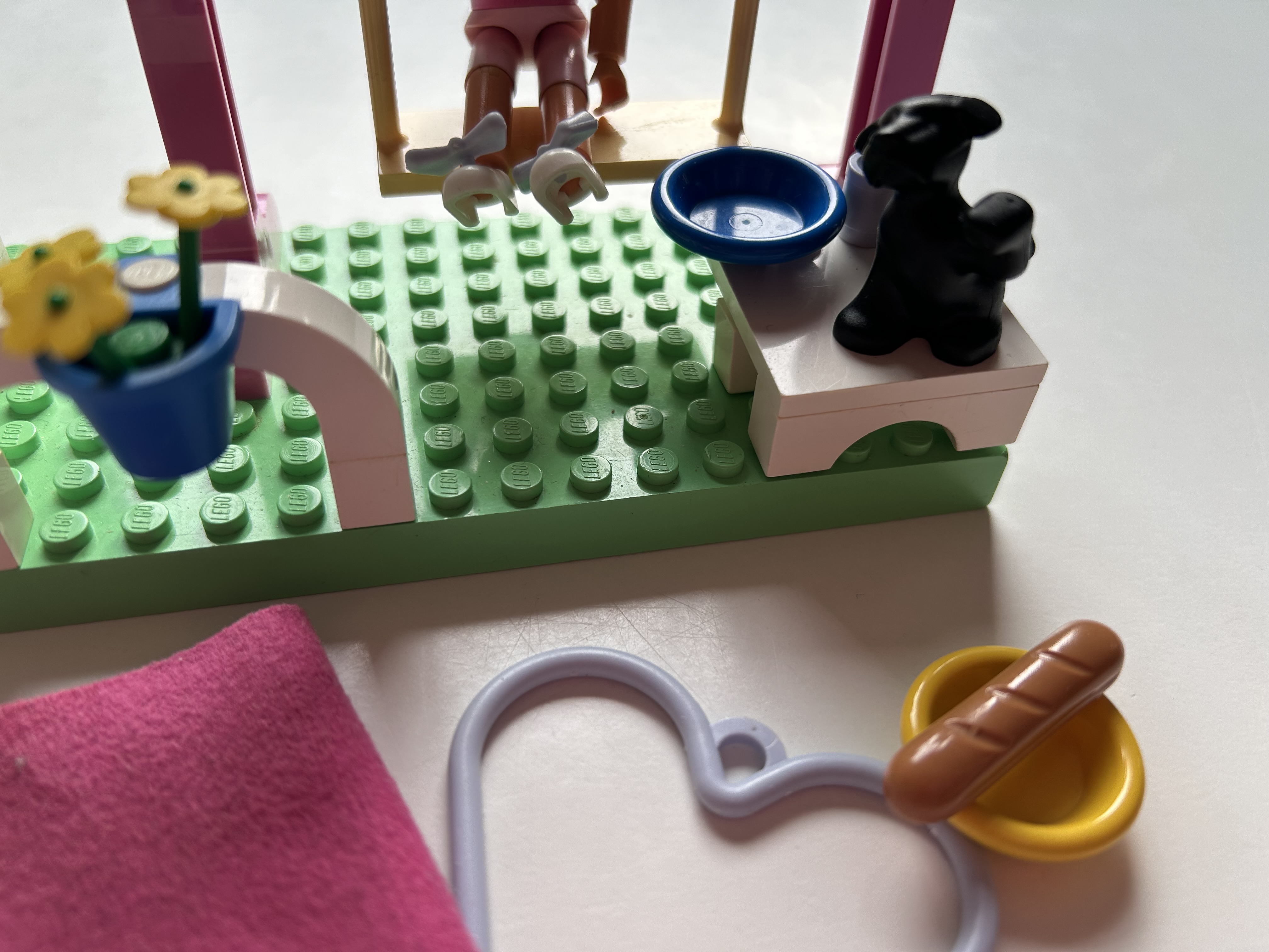 Lego Belville schommel met hondje