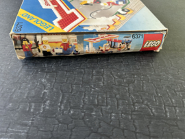 Lego 6371 Service station