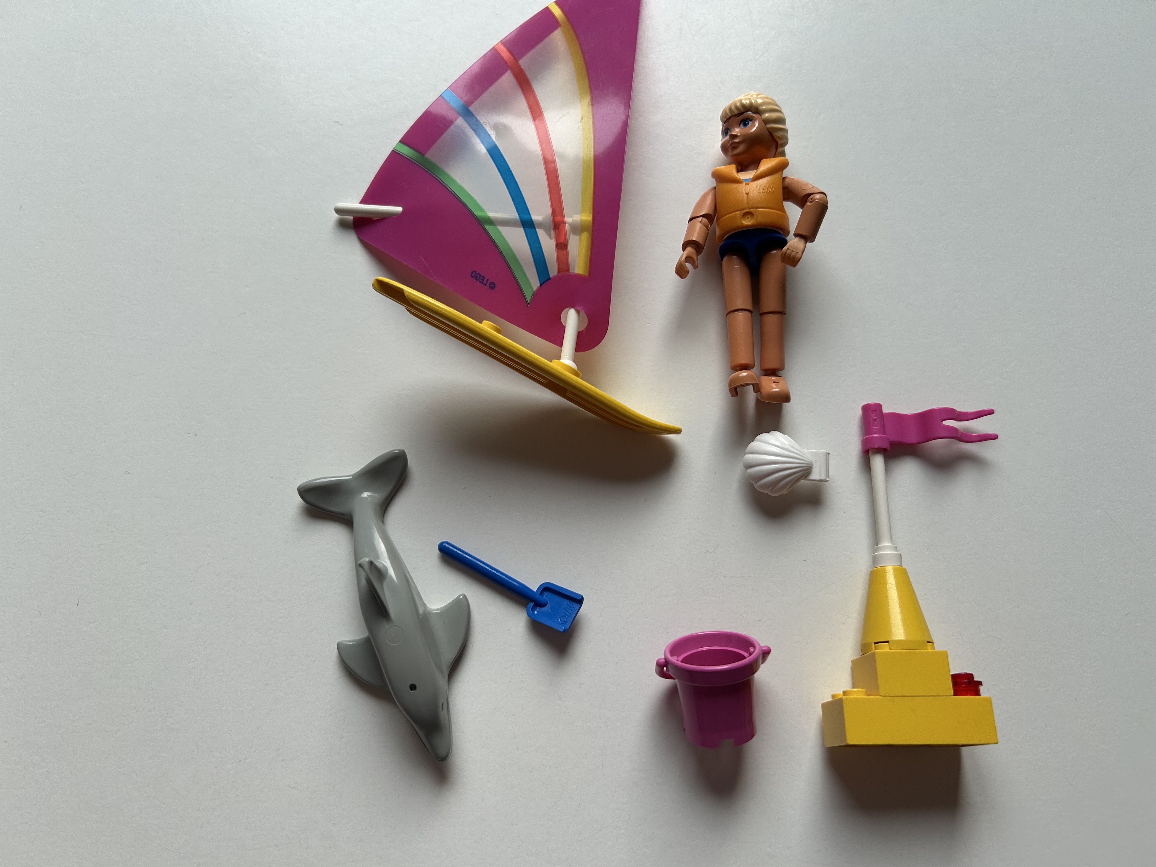 Lego Belville surfer met dolfijn