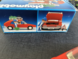 Playmobil 3139 rode gezinsauto