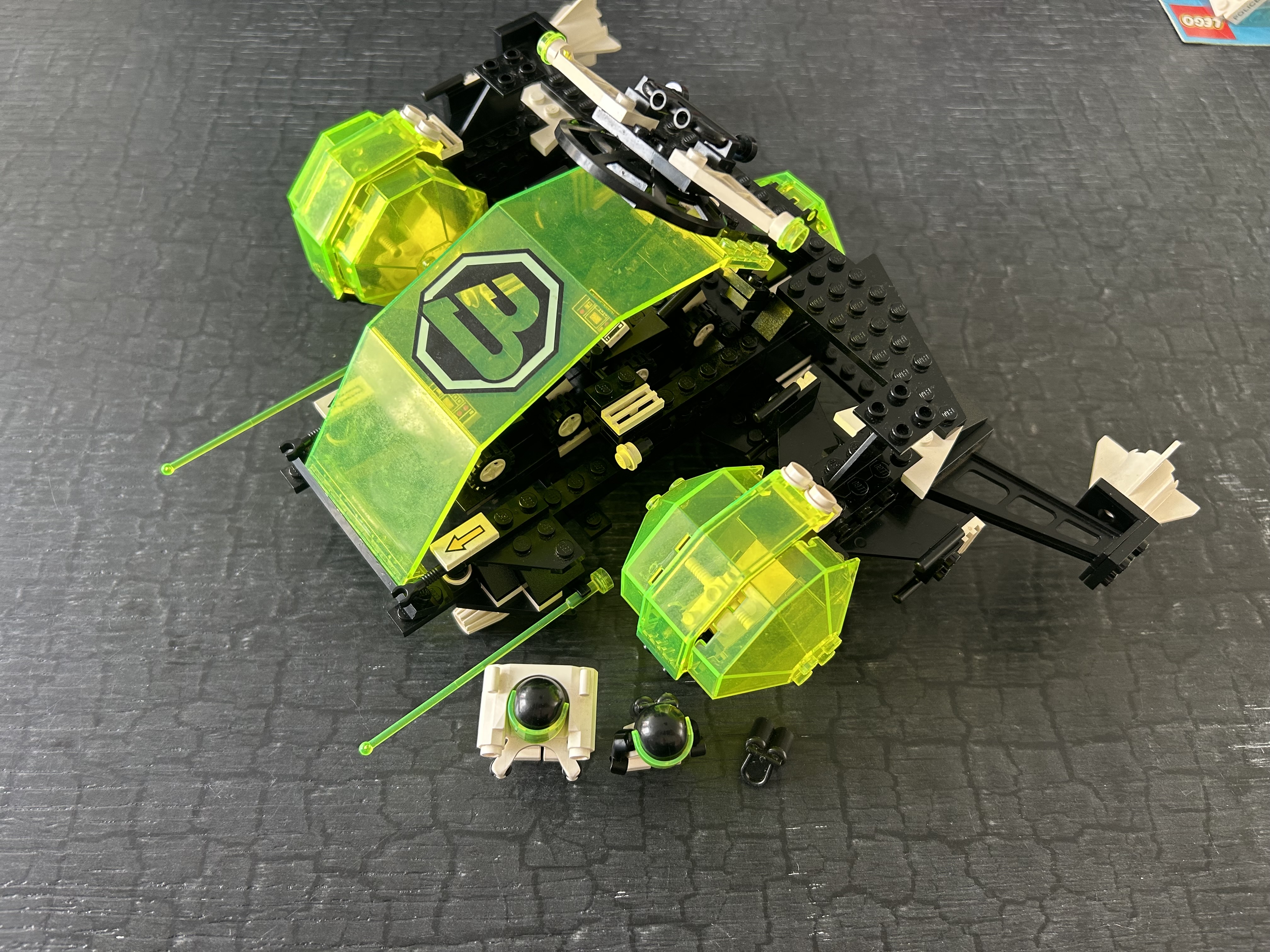6981 Blacktron II Aerial Intruder