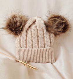 Pompom Muts - Cable Knit Beige