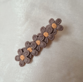 Soft Daisy - Brown