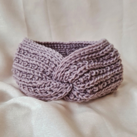 Twisted Winter - Chunky Knit Mauve