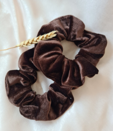 Velvet Scrunchie  -  Chocolate