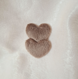 Cozy Hearts - Taupe