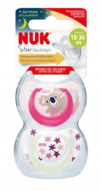 NUK Star Light  Day&Night  siliconen fopspenen 2st. set