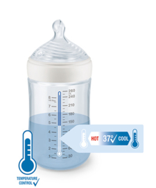 NUK First Choice+ ,  Hart, babyfles, 0-6 maanden, temperatuurcontrole, anti-kolic-ventiel, 150 ml,