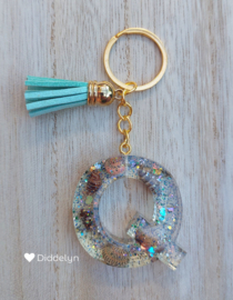 Letter Q - Schelpen glitter ♡ blauw kwastje en goud kleur