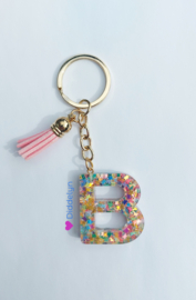Letter B -  Multicolor vlindertjes ♡ roze kwastje