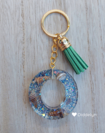 Letter O - Schelpen glitter ♡ groen kwastje