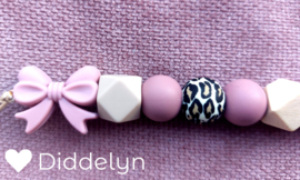 Speenkoord Strik Roze met panter