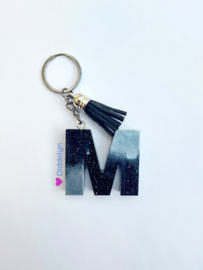 Letter M - Zwart ♡ Zwart kwastje