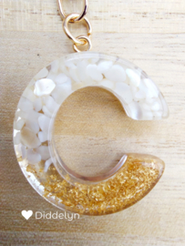 Letter C -  Wit met goud