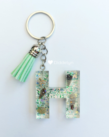 Letter H - Schelpen glitter ♡ mint groen kwastje